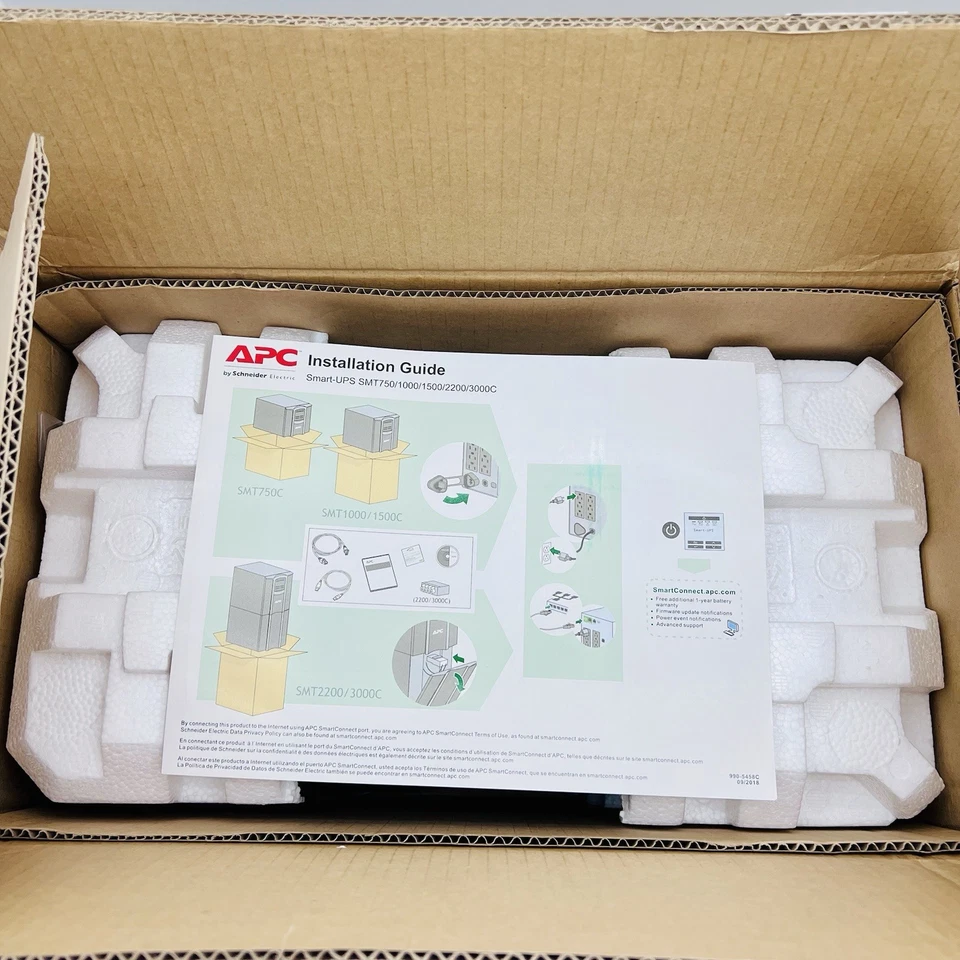 APC SMART SMT750C UPS with SmartConnect Remote Monitoring Pure Sine Wave Backup - Image 2 of 4