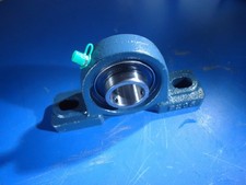 P205 Pillow Block Bearing Unit with UC205-16 1-inch Bore Insert Bearing