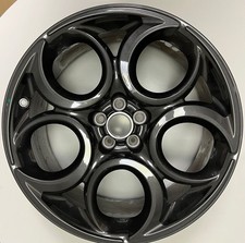 Genuine Used (mint( OEM Alfa Romeo 4C Tribute 33 Alloy Rim 8.5x19 | 50530594