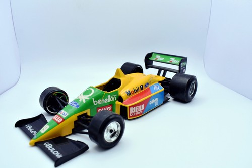 Modellini auto FORMULA 1 scala 1:24 Benetton Ford B 188 Burago modellismo asta
