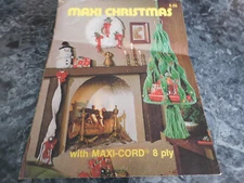 Maxi Christmas With Maxi cord