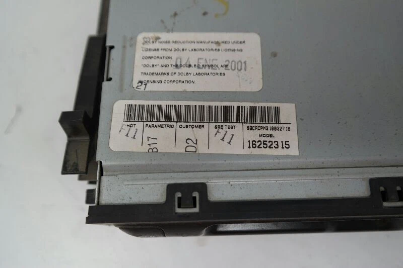 95 96 00 01 02 CHEVY SUBURBAN 1500 AUDIO EQUIPMENT REMOTE CASSETTE PLAYER - Image 3 of 4