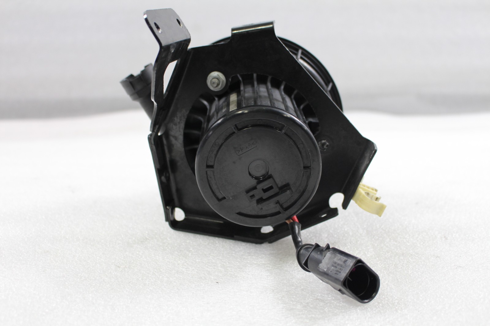 McLaren 720S, LH, Left, Air Injection Pump, Used