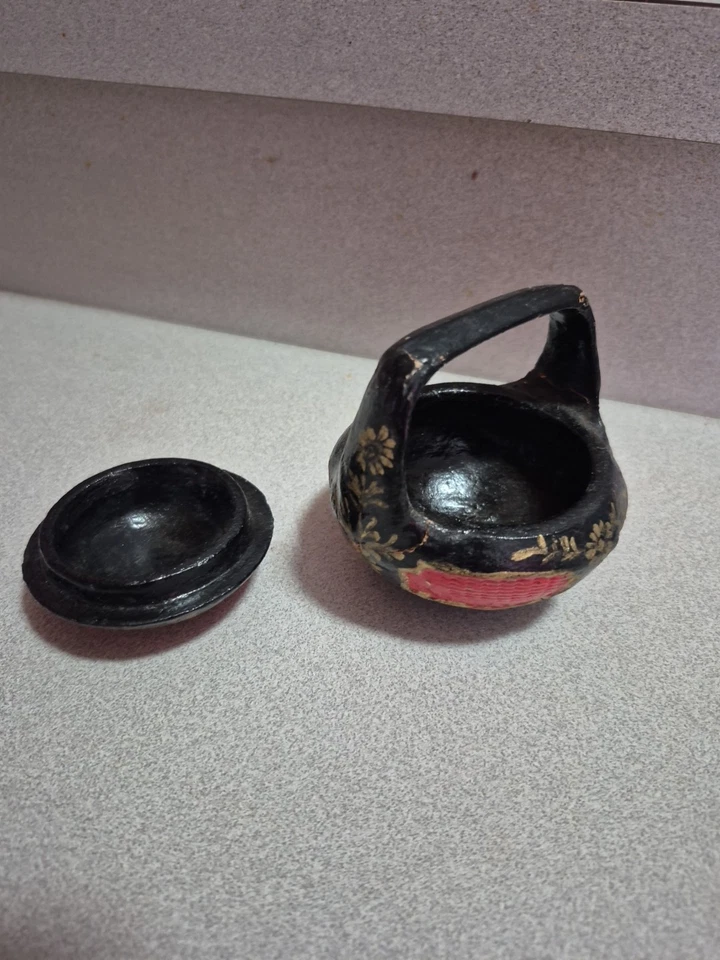Cesta de boda china vintage lacada roja y negra con asa y tapa 3,5 pulgadas Foto 3 de 4