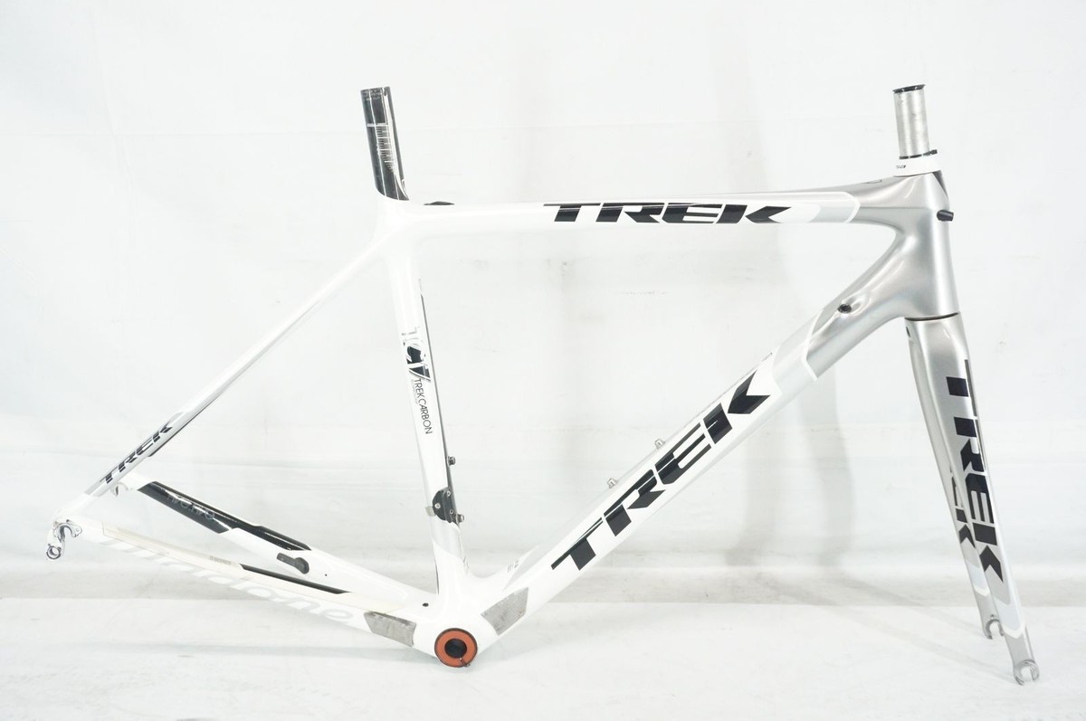Trek Madone 5.5 H2 Frame Set 2011 Carbon Road Bike Size 52 From