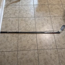Used Senior Warrior Covert QRE Super Light RH Hockey Stick W03