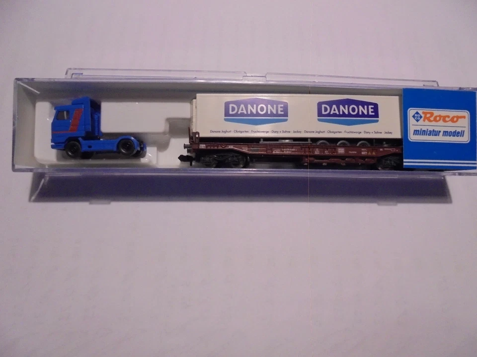 Roco N, 1953, Taschenwagen m. Sattelauflieger DANONE, neu, OVP