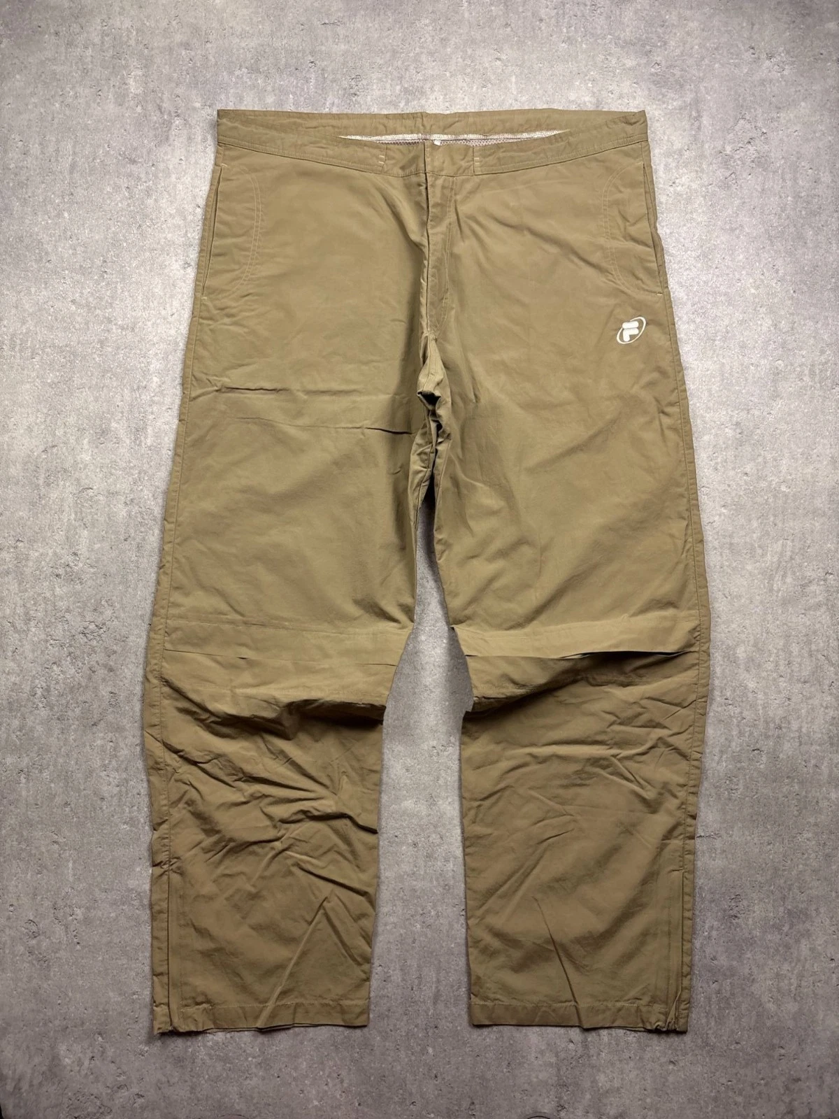 Fila Mens Khaki Casual Pants With Mesh Lining & Logo Size xxl Lightweight Materi
Opens in a new wind