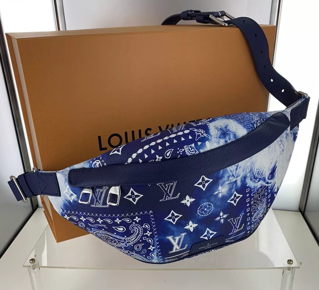 Louis Vuitton Discovery Bum Bag PM Bandana Blue Monogram Crossbody