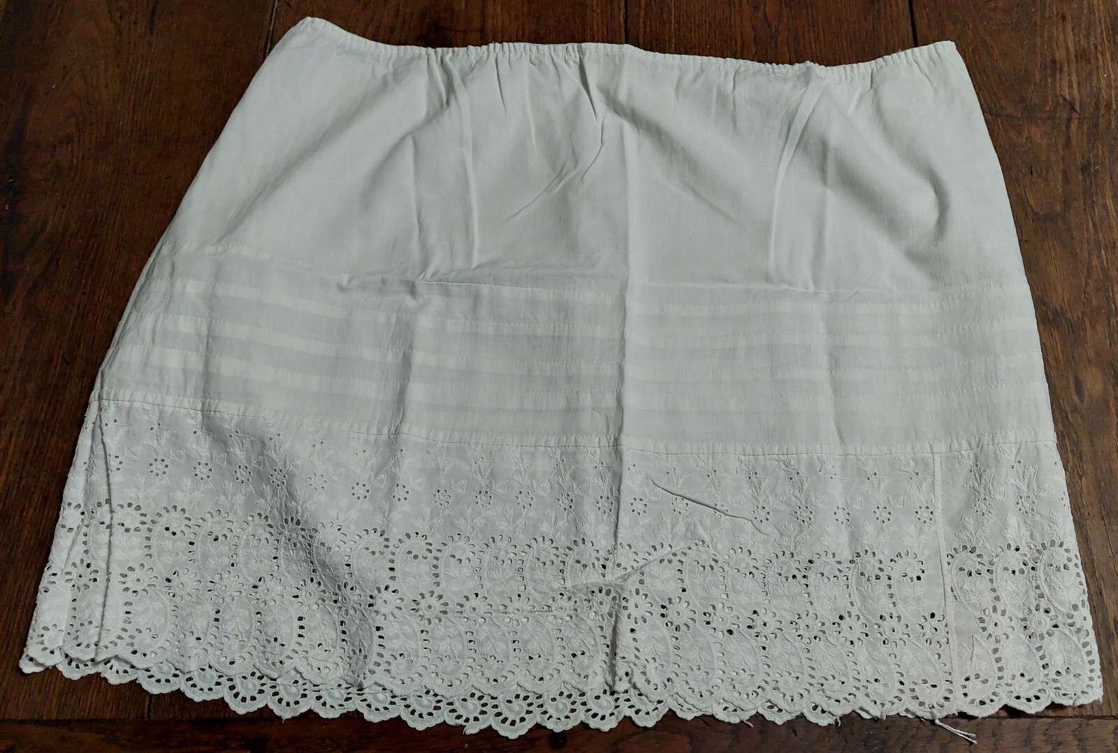 Foto 1 di 4