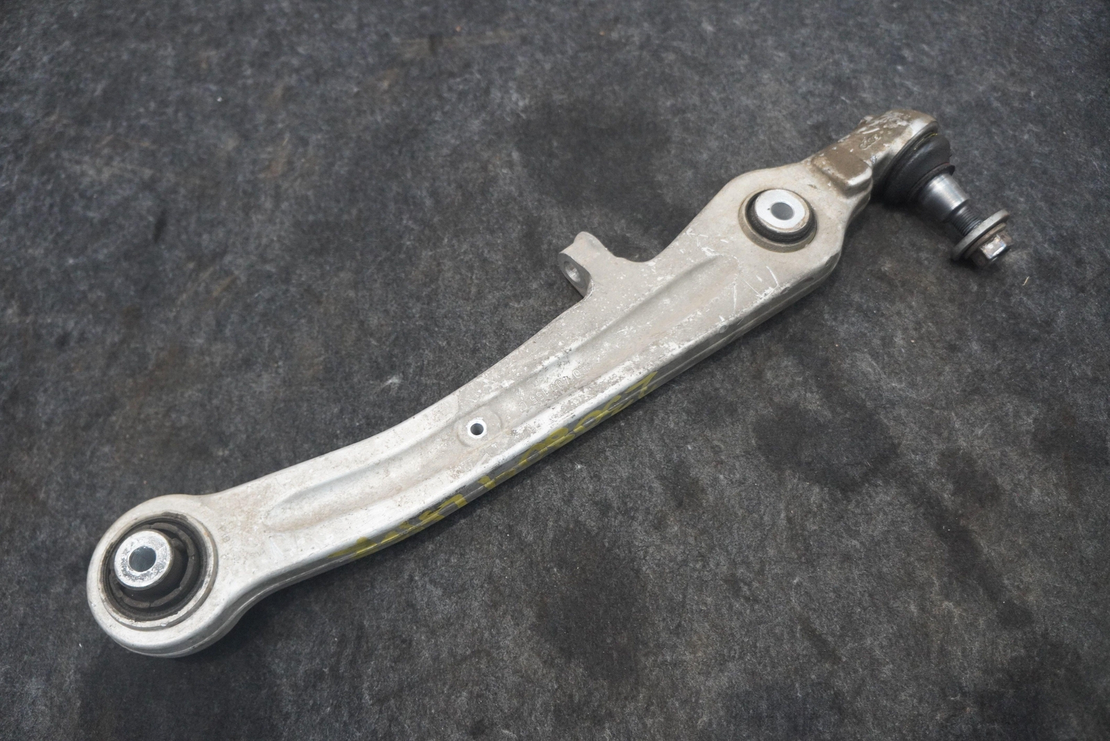 Front Suspension Lower Track Control Arm 3W0407151E Bentley Continental GTC 2016