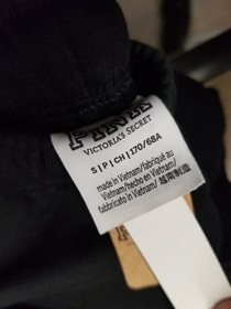 Victoria's Secret 11241105 Everyday Fleece High-Waist Gym Pants Sz S - Black