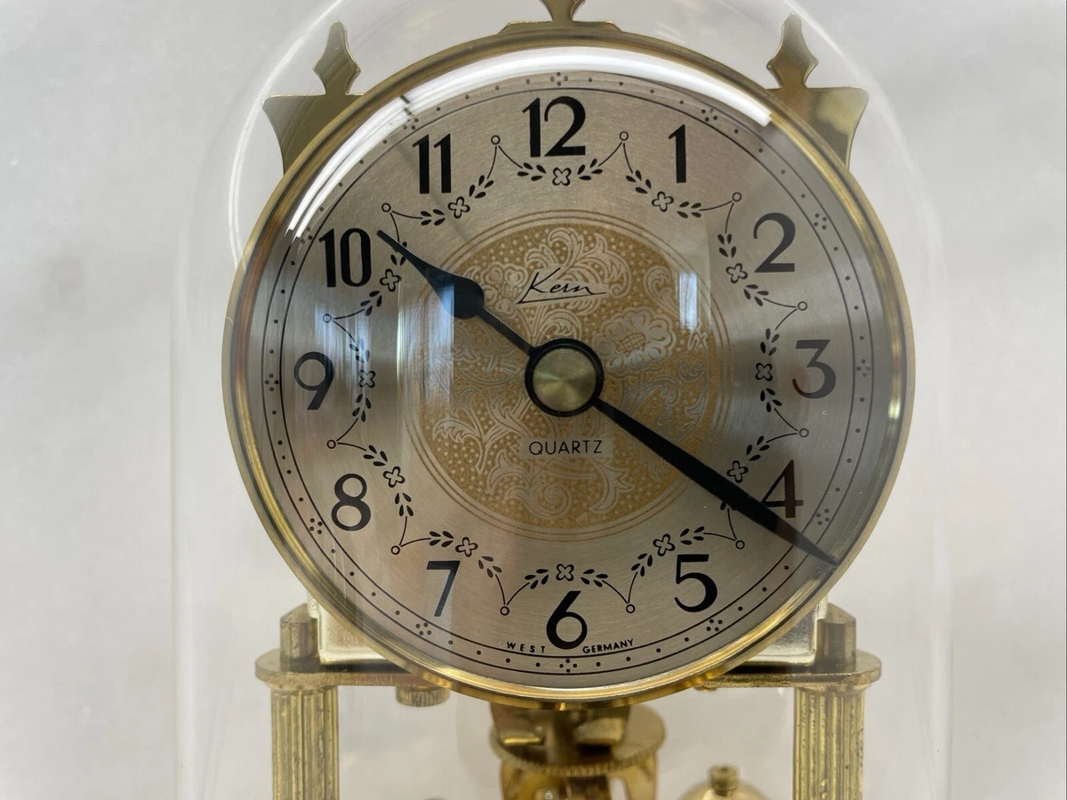 Kern Clock In Collectible Shelf & Mantel Clocks (1930-1969) for