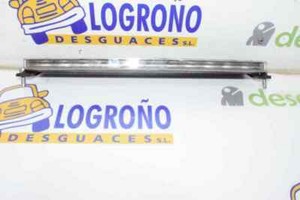 46758991 scheinwerfer hinten zentral 445105 FIAT STILO 1.9 JTD 116 CV 2001