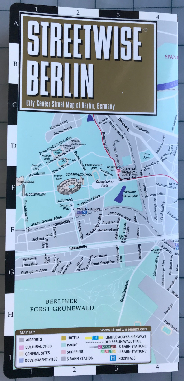 Streetwise Ser.: Streetwise Berlin Map - Laminated City Street Map of ...