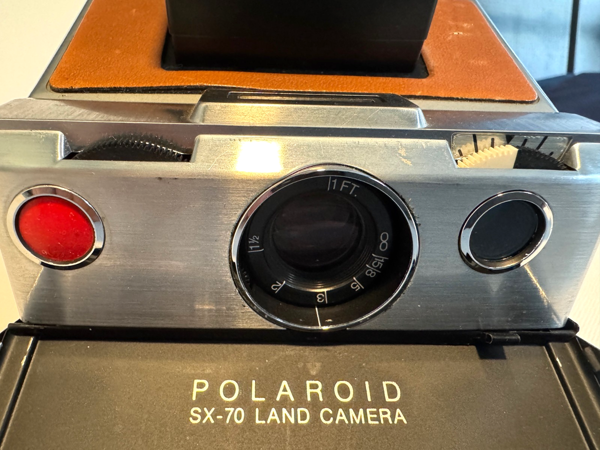 Vintage Polaroid SX-70 Land Camera Instant Film SLR Camera Read