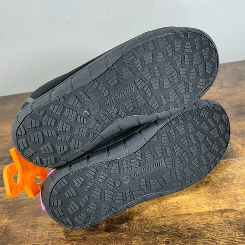 Water shoes size 6 - Picture 3 of 11