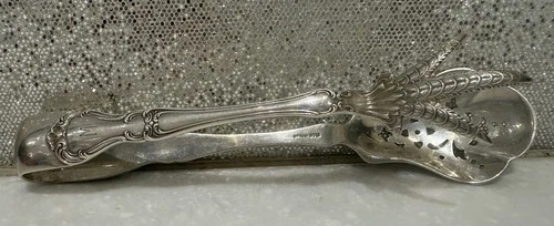 GORHAM BUCKINGHAM STERLING ICE OR SERVING TONGS CLAW PIERCED BOWL 90 Grams 7”