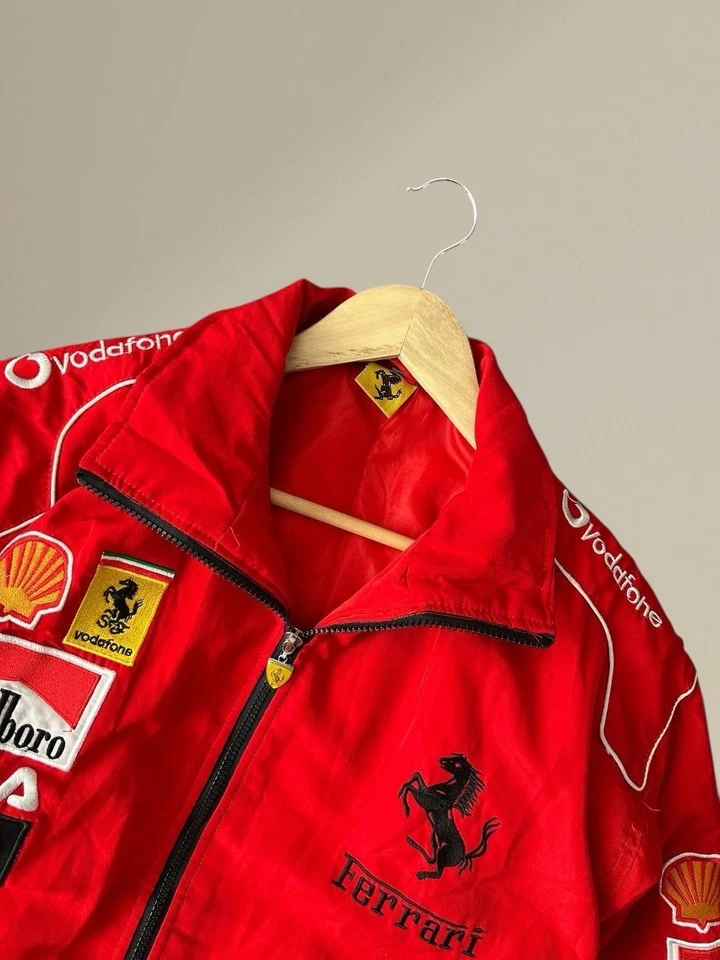 Chaqueta de carreras de colección Ferrari Scuderia Formula One Team Schumacher Foto 4 de 4