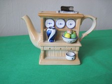 Teekanne -CARDEW DESIGN - Made in England - Motiv: Küchenschrank - Sammlerstück