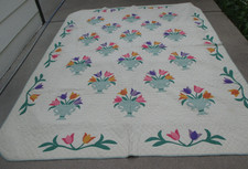 Vintage Quilted Patchwork Appliqued Floral Tulip Basket Quilt Hand Sewn 95"x 74"