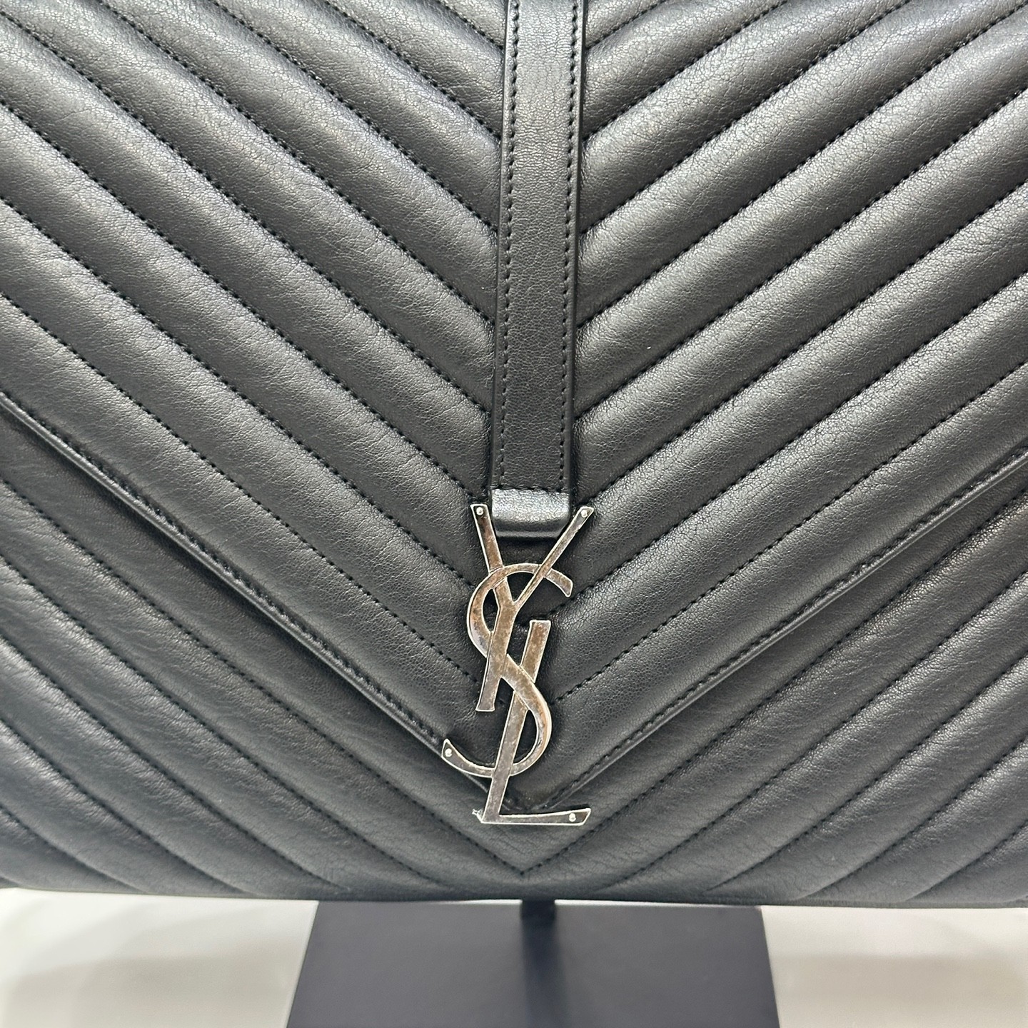 Borsa a tracolla grande Saint Laurent Monogram College nera 600278 137765096