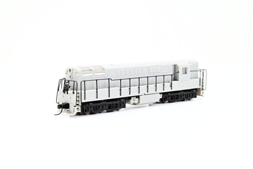 Atlas Spur N 49531 FM H24-66 Train Master undekoriert - Originalverpackt | Zustand: Used