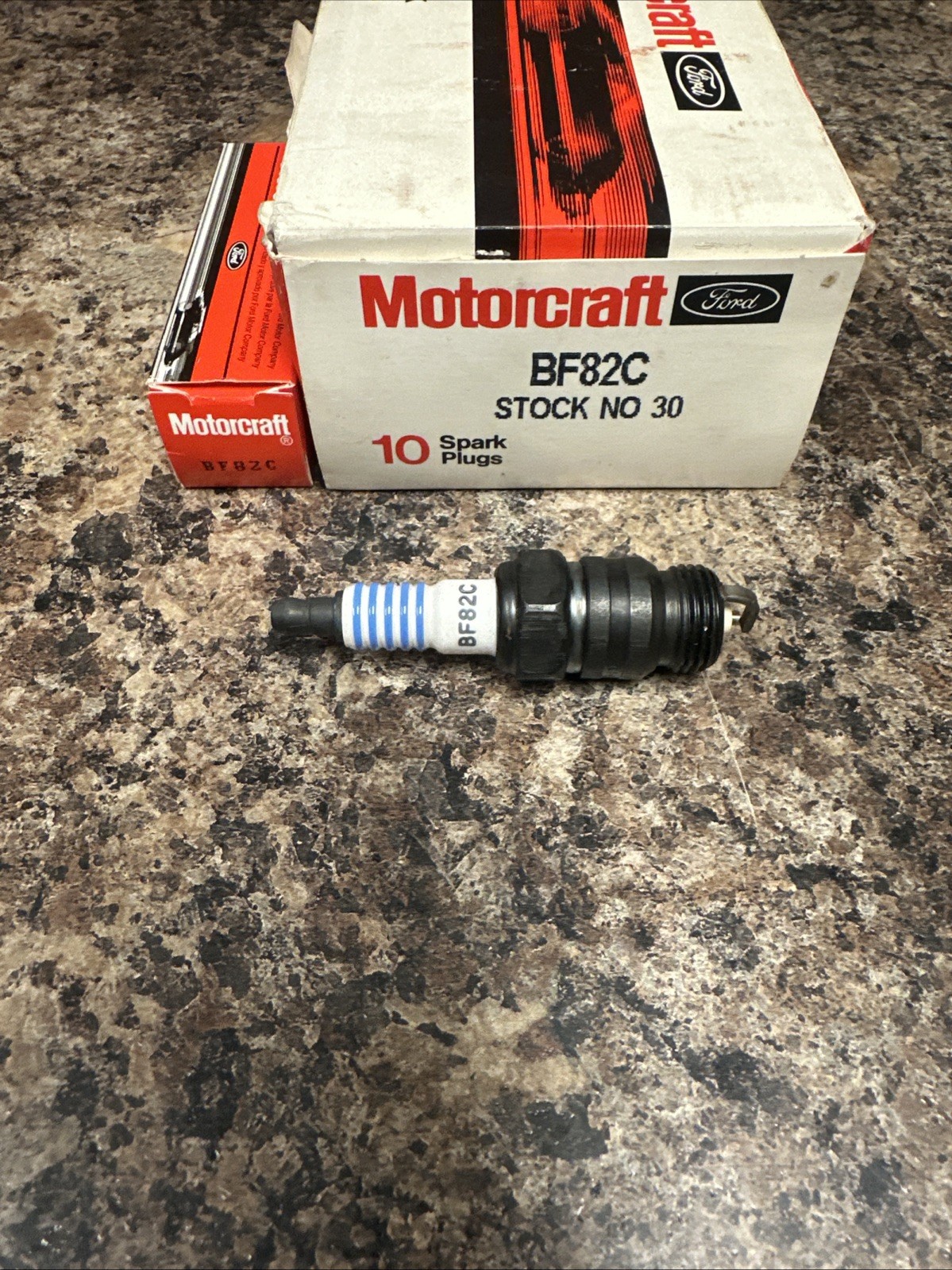 10 Motorcraft BF82C Spark Plugs 58-73 MUSTANG  TBIRD Etc FREE SHIP