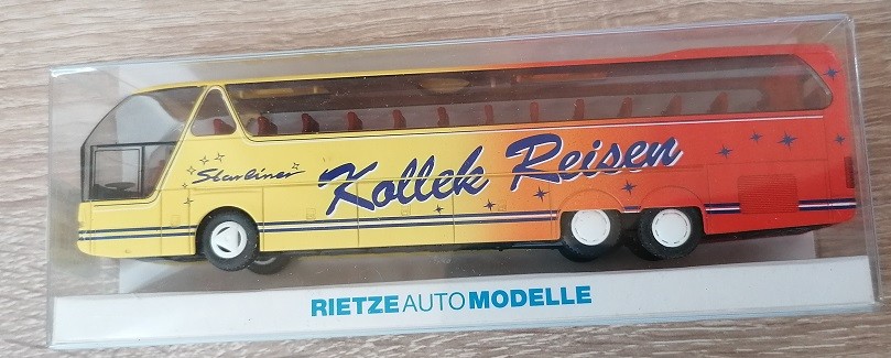Rietze 64508 - 1/87 Neoplan Starliner Collection - New