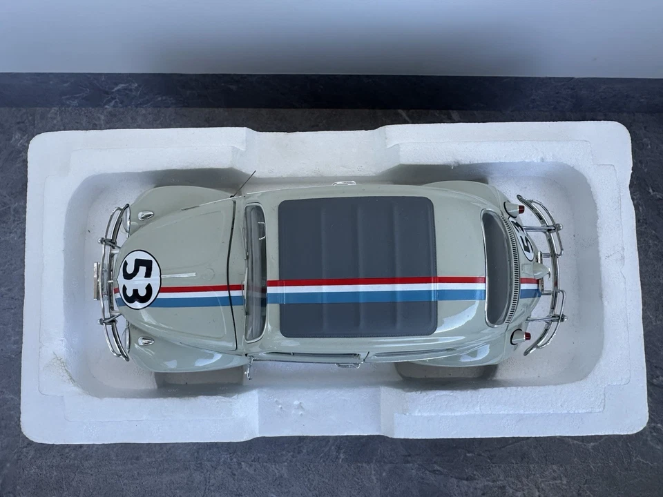 Herbie 1/18 Hot Wheels Élite - Immagine 3 di 4