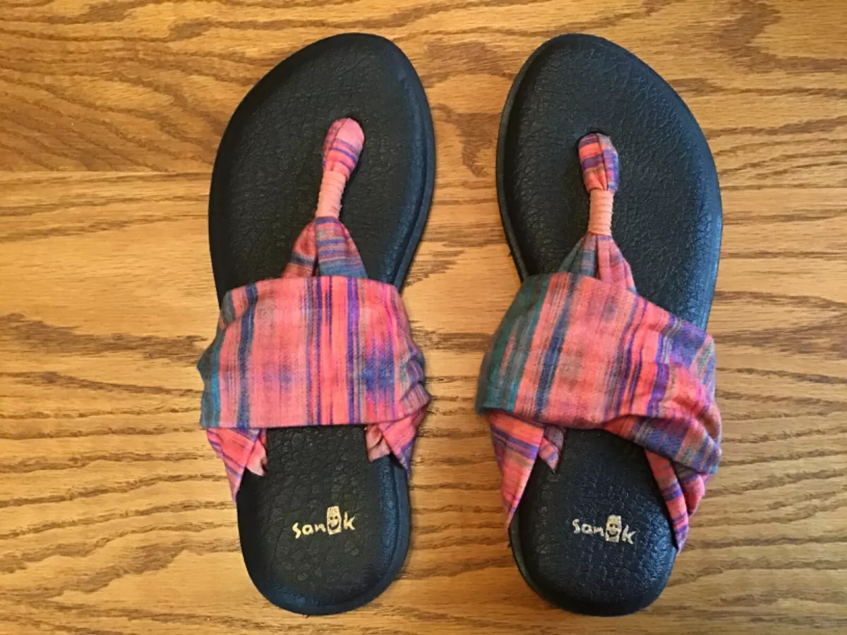 Sanuk sandals sale cheap