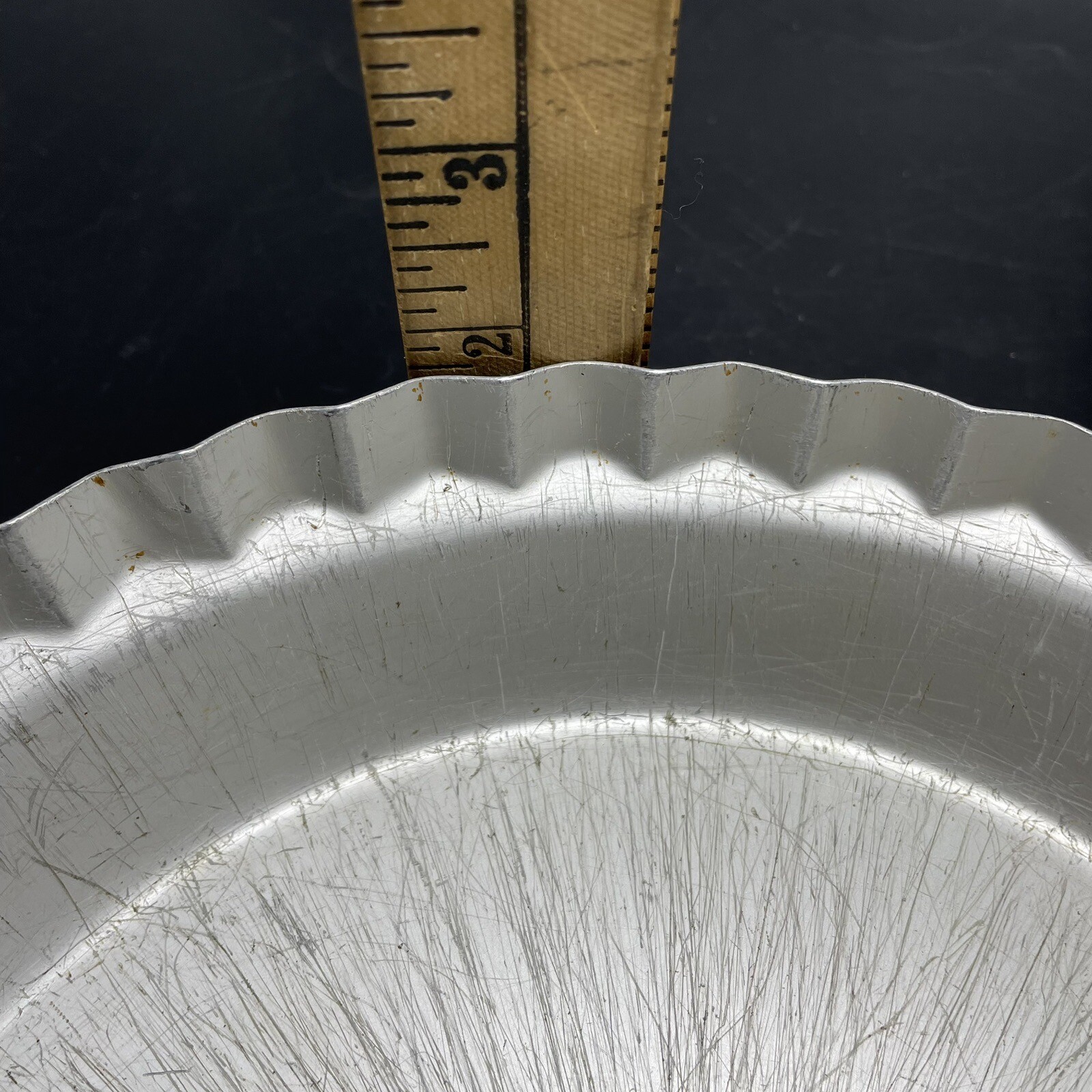 Wearever Aluminum Fluted Pie Pan 10 X 1 3/4" Scalloped No. 2865 USA