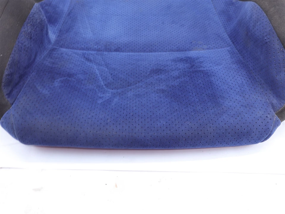 Cubierta de asiento delantero para pasajero Subaru Impreza WRX STI 2004-2007 cubierta inferior derecha Foto 4 de 4