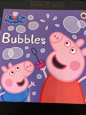 Peppa Pig: Peppa's Bubble Fun von Ladybird 2008)