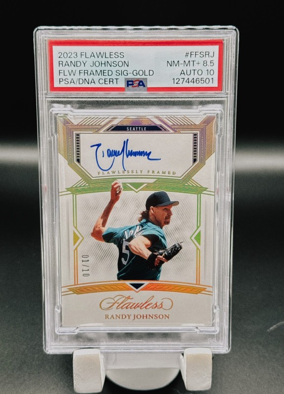 Randy Johnson 2023 Flawless #FFSRJ Flawlessly Framed Signature Gold /10 Auto
