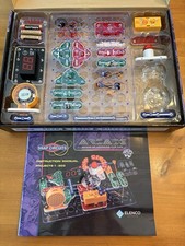 Elenco Snap Circuits Arcade SCA 200 STEM Electronics Kit/200 Projects/Box Manual