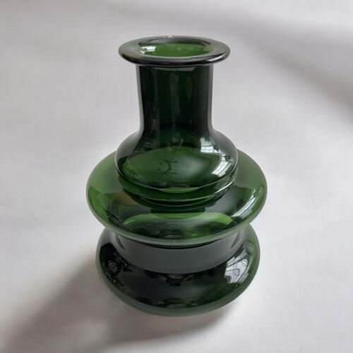 Timo Sarpaneva Classic “Novitas” Glass Vase by littalia, Finland; c. 1960s - Picture 3 of 6
