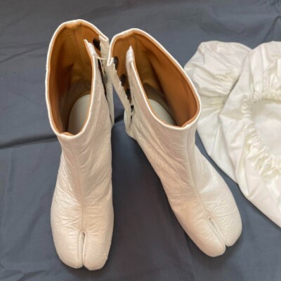 Maison Margiela Leather Tabi Boots 35 White authentic Women Maison Margiela Leather Tabi Boots 35 White authentic Women