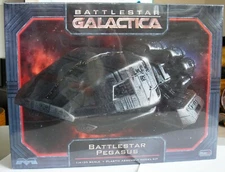 MOEBIUS - BATTLESTAR GALACTICA - BATTLESTAR PEGASUS - KIT 931 - RARE - SEALED