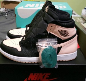 jordan 1 retro high black crimson