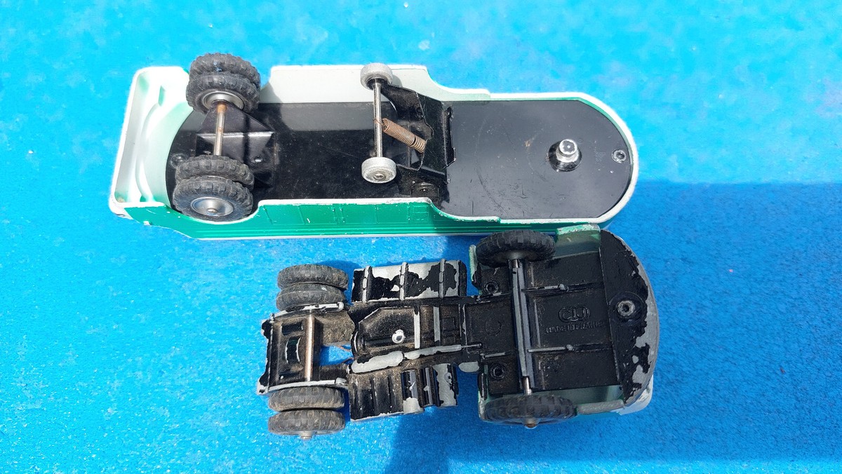 CIJ / NOREV - Tracteur SOMUA remorque Citerne BP réf. 4/71/00 BO 1/50