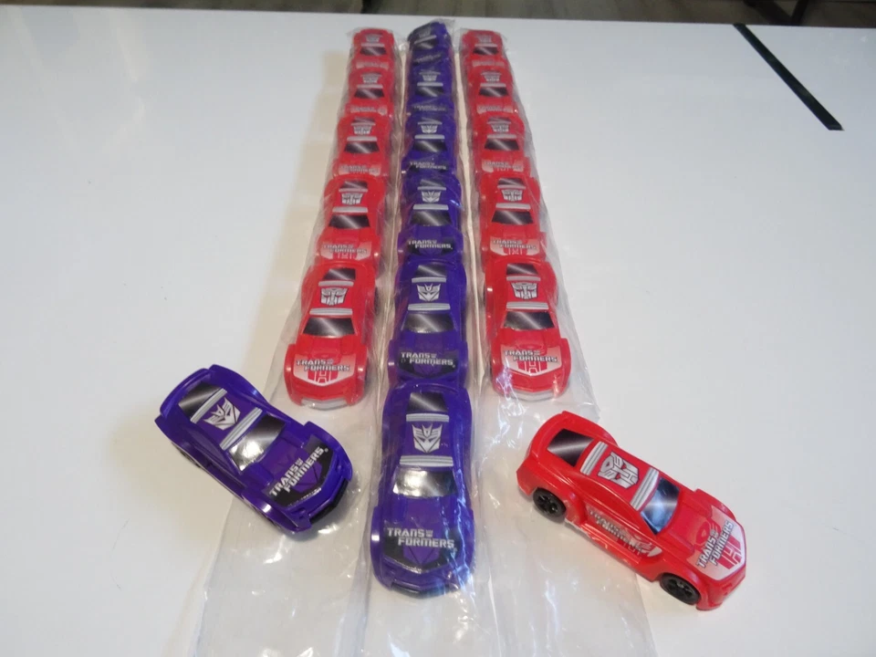 NEW LOT OF 18 Vintage 2011 Transformers Hasbro RED &Purple Car For Energizer H#6 - Image 2 of 3