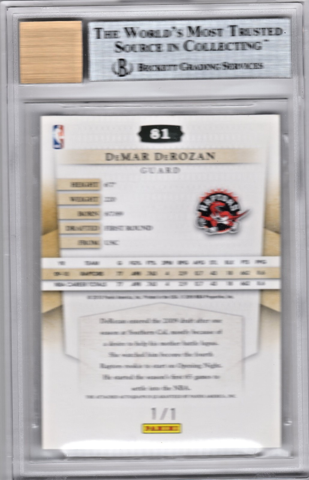 2010-11 Timeless Treasures DeMar DeRozan Platinum Auto 1/1 BGS 8.5/10 view 2