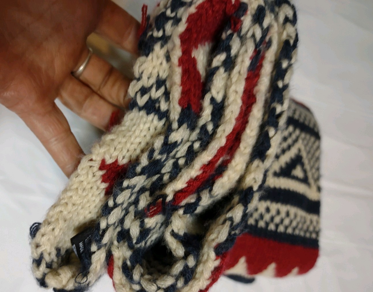 Look Aspencore Geometric Pattern Knitted Infinity… - image 17