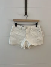 BLANKNYC New With Tags Women's White Denim Short. Size 27