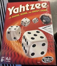 Yahtzee Classic Hasbro Dice Board Game BRAND NEW Sealed - FREE Shipping