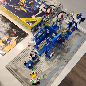 Vintage Lego 6971 Inter-Galactic Command Base Space System used-missing 4 pieces