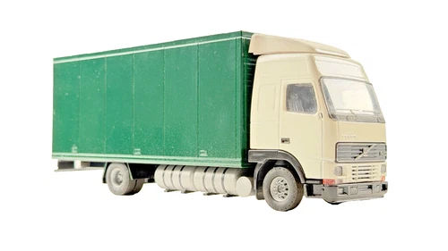 1/50 SCALE DIECAST VOLVO FH16 WHITE & GREEN BODIED RIGID LORRY UNBOXED
