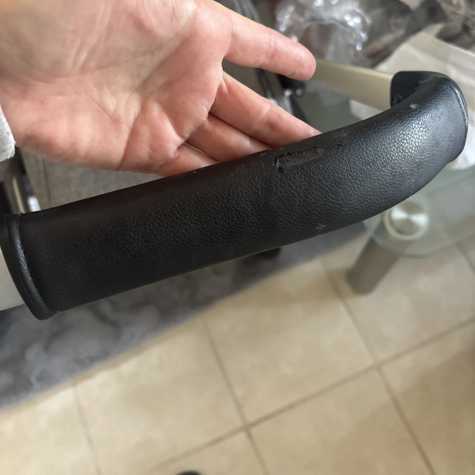 Bugaboo Donkey3  Grey  melangeP ushchairs Double/twin  Seat Stroller (cel 1) - Image 4 of 4