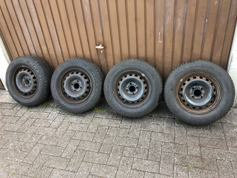 4xkomplette Allwettereifen+Felgen 175/70R13 82T für Renault Clio,Thalia,Symbol - Bild 2 von 4